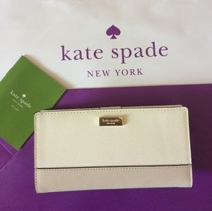Kate Spade Stacy Wallet ♠️